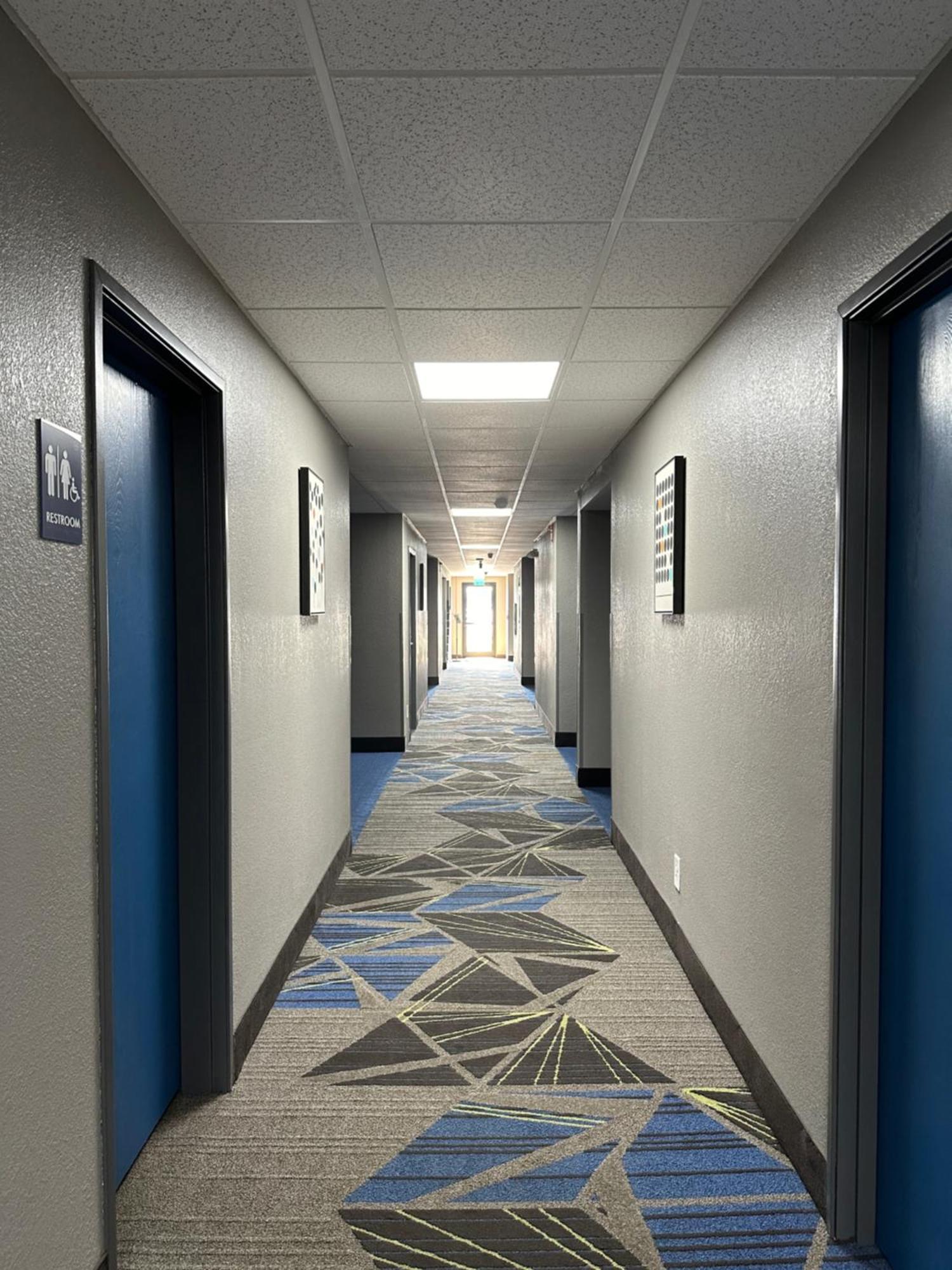 American Inn Cedar Rapids South Εξωτερικό φωτογραφία